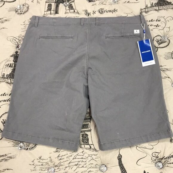 Jack & Jones Men's Classic Chino Shorts - Picture 6 of 7